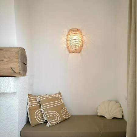 Azure 8p. - Zazu Villa