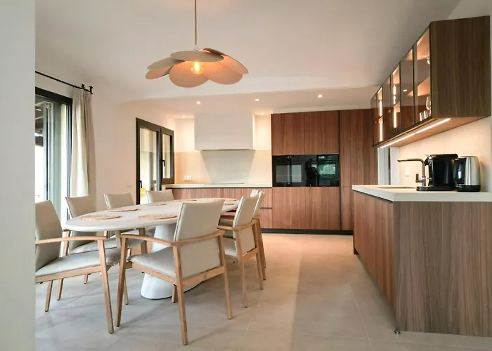 Вилла Azure 8p. - Zazu Жирона